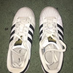 Adidas superstar